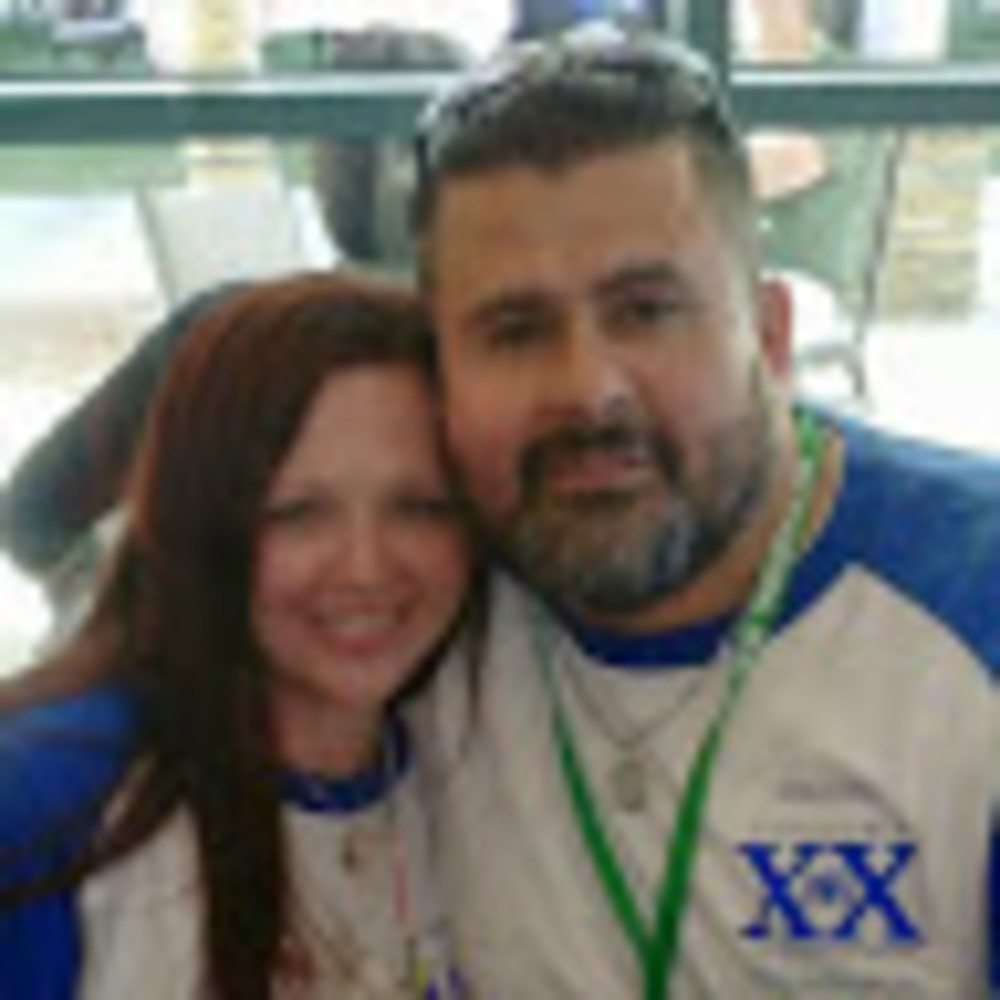 Meet your Posher, Mona